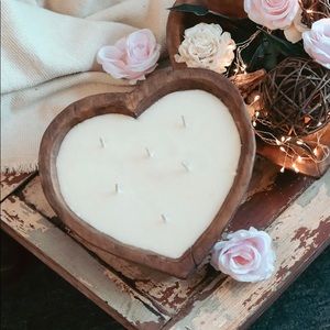 Vanilla Bean Nectarine Scented Wooden Heart Candle